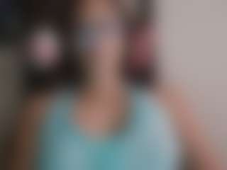 Trianabell's Live Sex Cam Show