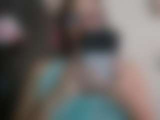 Trianabell's Live Sex Cam Show