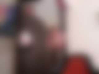 Trianabell's Live Sex Cam Show