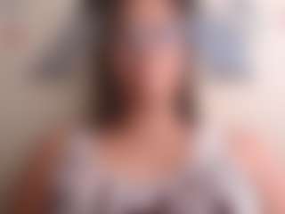 Trianabell's Live Sex Cam Show