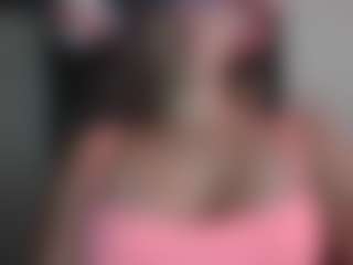 Trianabell's Live Sex Cam Show
