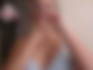 Trianabell's Live Sex Cam Show