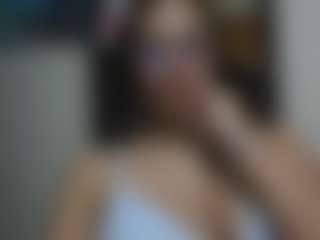 Trianabell's Live Sex Cam Show
