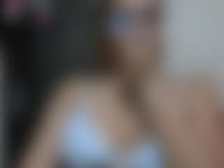 Trianabell's Live Sex Cam Show