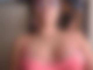 Trianabell's Live Sex Cam Show