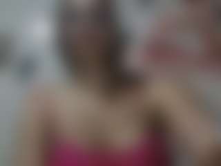Live cam show with Trianabell - Solo on realtime-chat