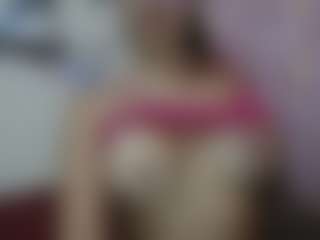 Trianabell's Live Sex Cam Show