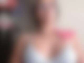 Live cam show with Trianabell - Latina on Camsoda | colombia