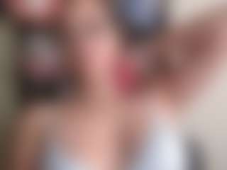Live cam show with Trianabell - Latina on chickslive.net | colombia