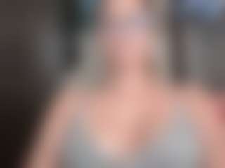 Trianabell's Live Sex Cam Show