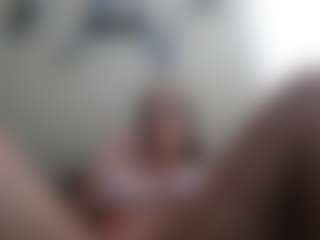 Trianabell's Live Sex Cam Show