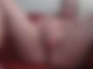Live cam show with Trianabell - Living Room on CamClone