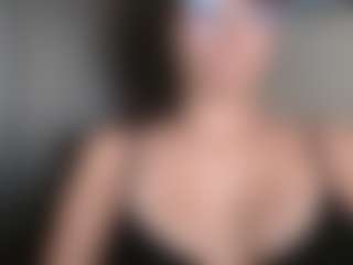 Trianabell's Live Sex Cam Show