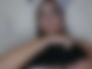 Trianabell's Live Sex Cam Show