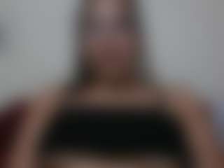 Trianabell's Live Sex Cam Show