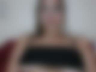 Trianabell's Live Sex Cam Show