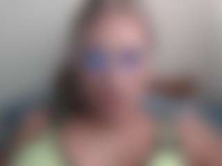Trianabell's Live Sex Cam Show