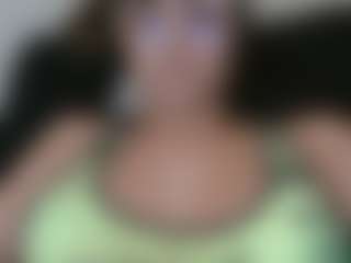 Trianabell's Live Sex Cam Show