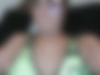Trianabell's Live Sex Cam Show