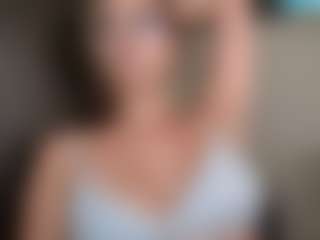 Trianabell's Live Sex Cam Show