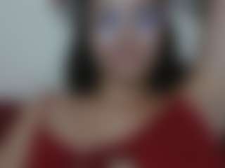 Live cam show with Trianabell - Living Room on Uber Horny