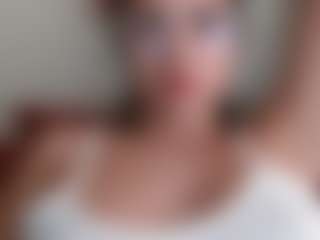 Trianabell's Live Sex Cam Show