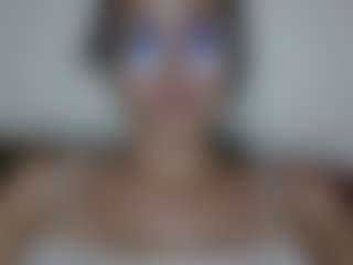 Trianabell's Live Sex Cam Show