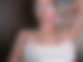 Live cam show with Trianabell - Italian on Hubzter Live | colombia