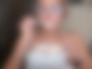 Trianabell's Live Sex Cam Show