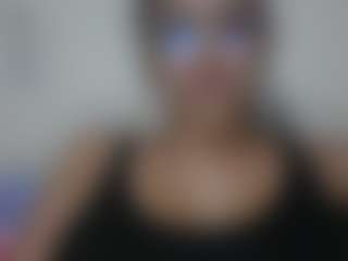 Trianabell's Live Sex Cam Show
