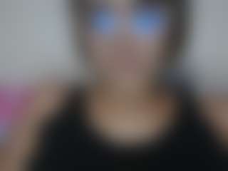 Trianabell's Live Sex Cam Show