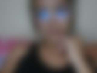 Trianabell's Live Sex Cam Show