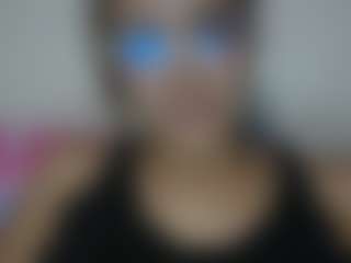 Trianabell's Live Sex Cam Show