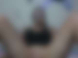 Trianabell's Live Sex Cam Show