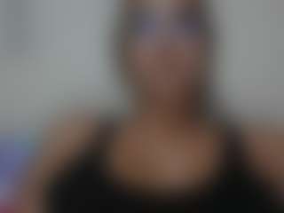 Trianabell's Live Sex Cam Show