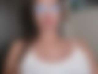 Trianabell's Live Sex Cam Show