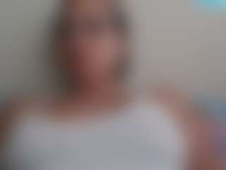 Trianabell's Live Sex Cam Show