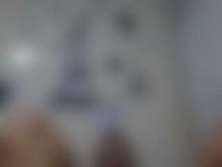 Live cam show with Trianabell - Control on CamClone