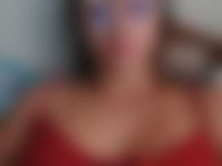 Live cam show with Trianabell - Blowjob on thefappeningchat.com
