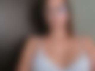 Trianabell's Live Sex Cam Show
