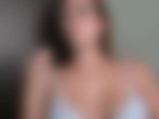 Trianabell's Live Sex Cam Show
