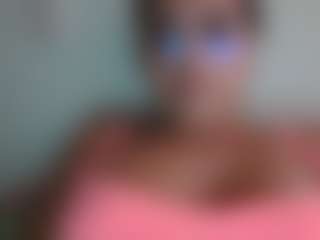 Trianabell's Live Sex Cam Show