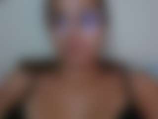 Trianabell's Live Sex Cam Show