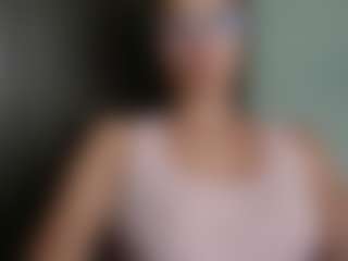 Trianabell's Live Sex Cam Show
