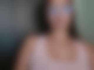Trianabell's Live Sex Cam Show