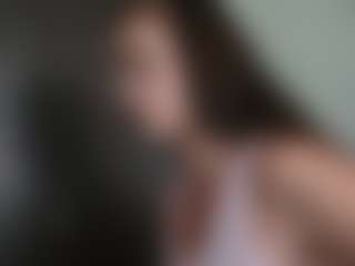 Trianabell's Live Sex Cam Show