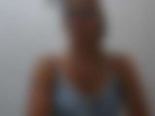 Trianabell's Live Sex Cam Show