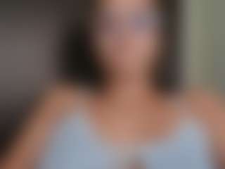 Trianabell's Live Sex Cam Show