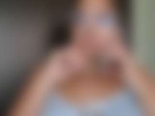 Trianabell's Live Sex Cam Show