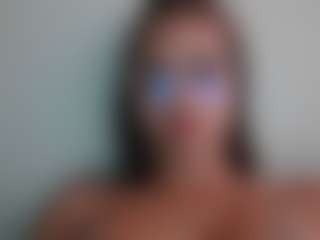 Trianabell's Live Sex Cam Show